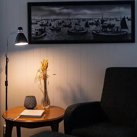 펜션 Cozy House By The Fjord In The Heart Of Lofoten
